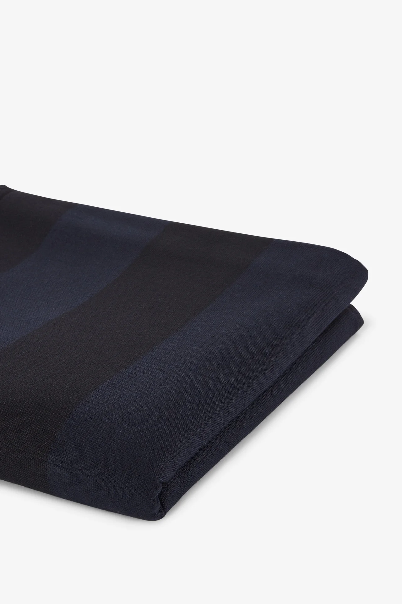 Fouta rayé bleu marine - Image 3