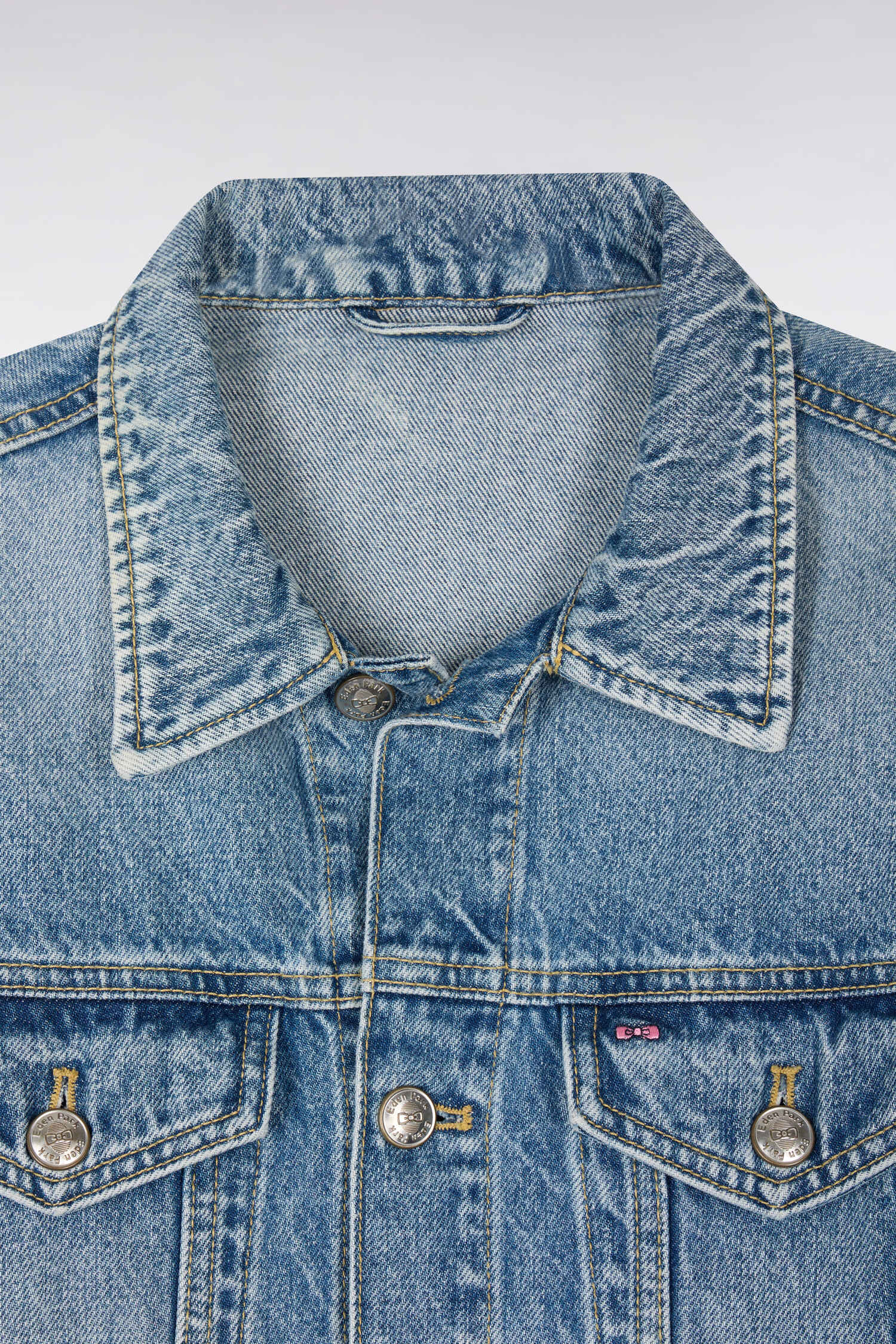 Blouson en denim bleu délavé - Image 6