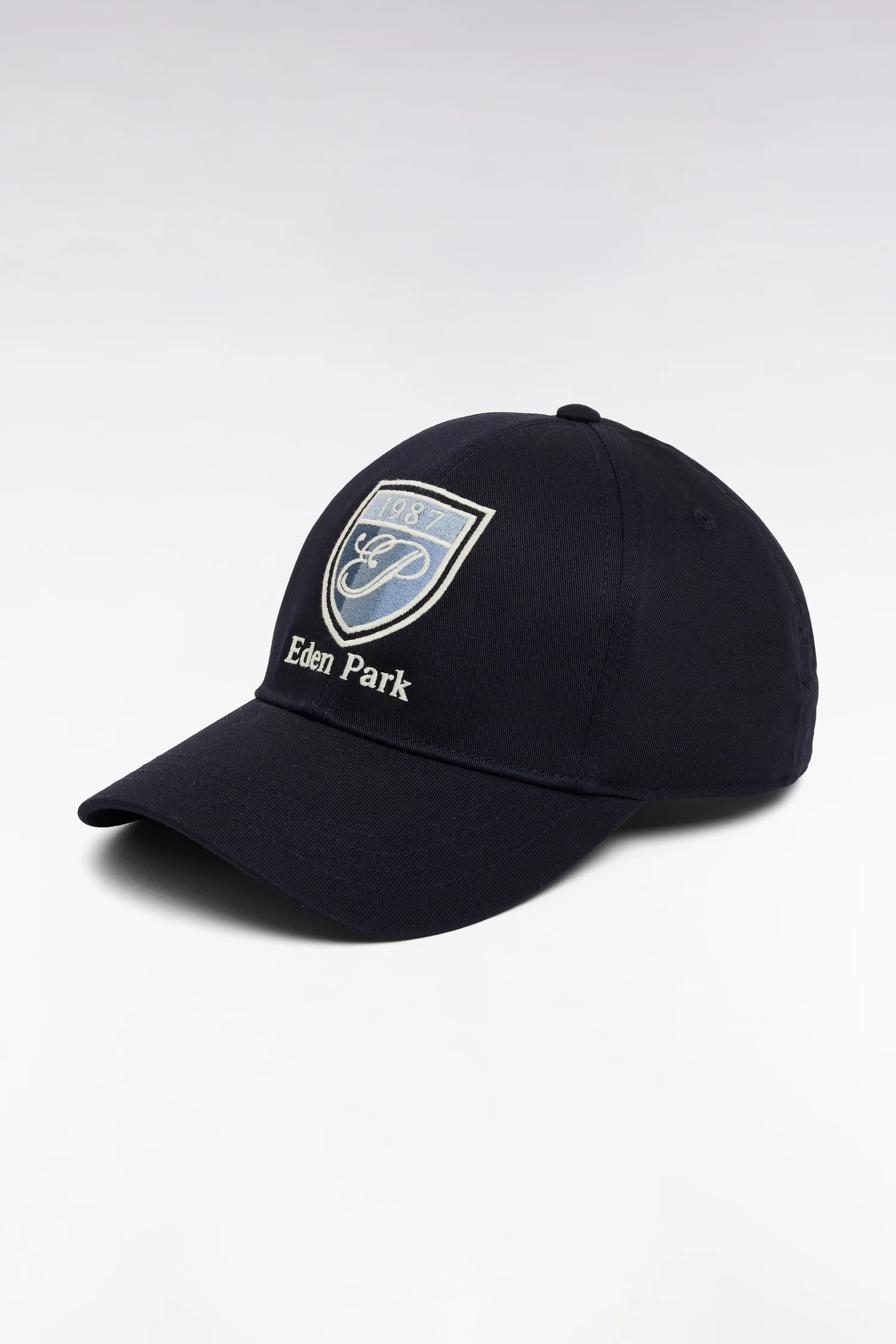 Casquette en twill de coton marine broderie écusson