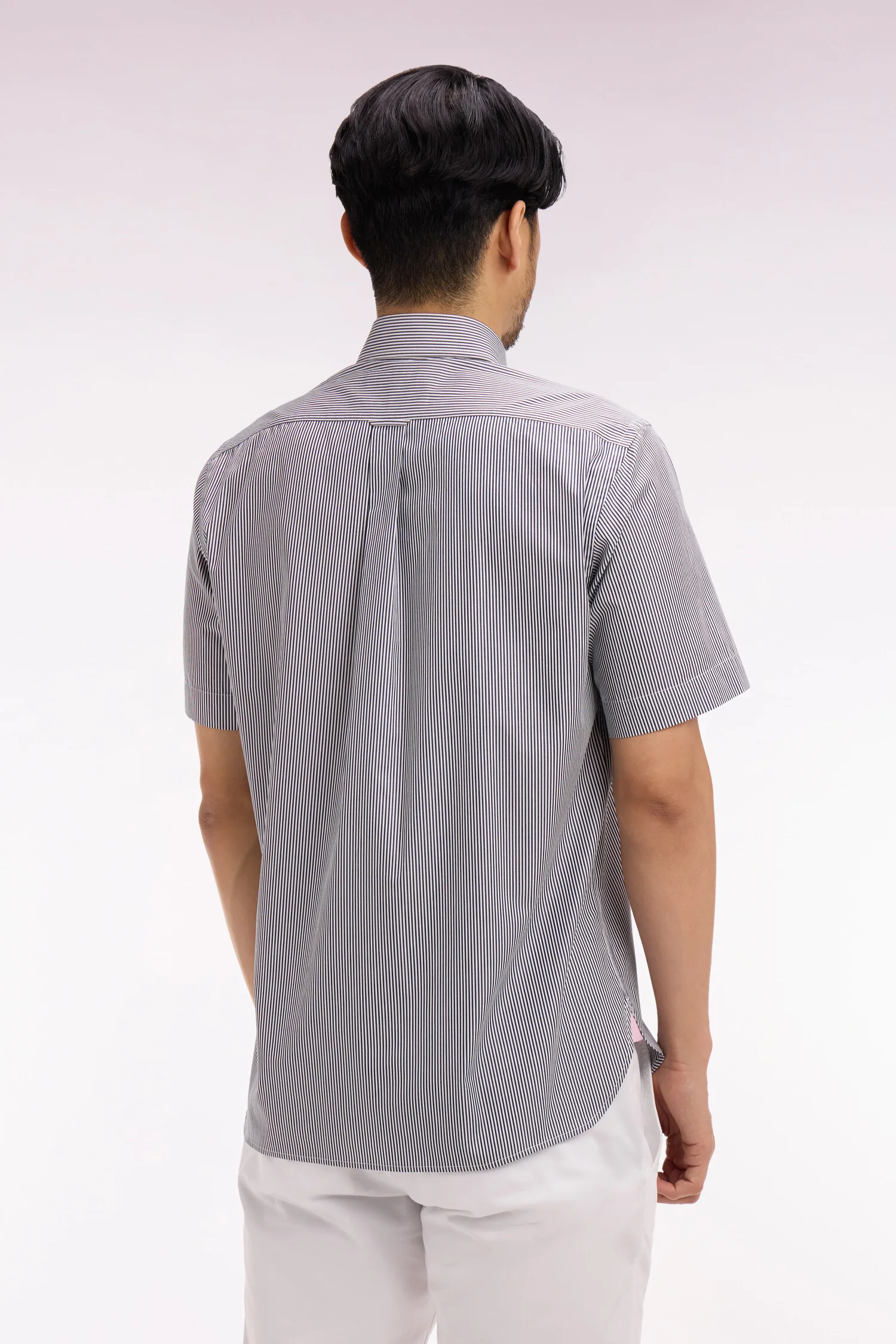 Chemise à manches courtes en coton à rayures bâtons marine - Image 5