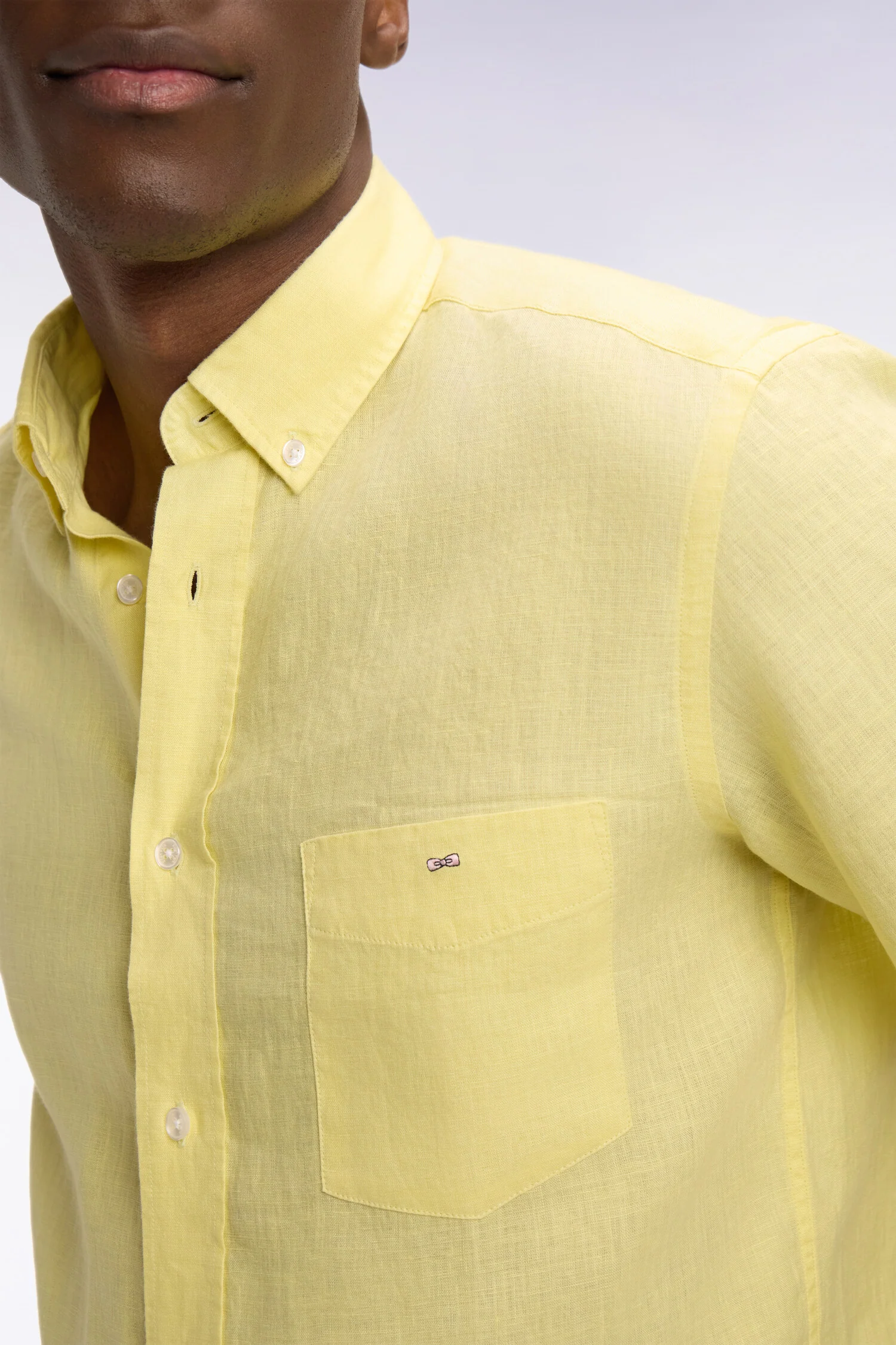 Chemise à manches courtes en lin jaune - Image 4