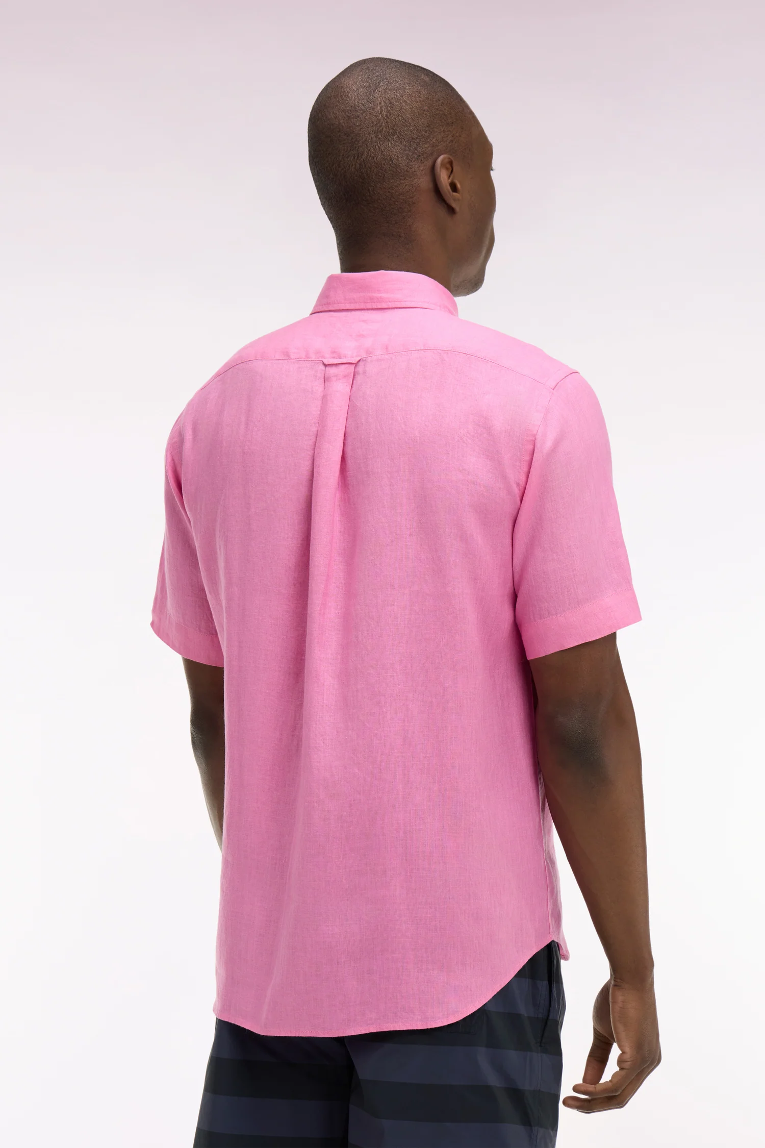 Chemise à manches courtes en lin rose - Image 5