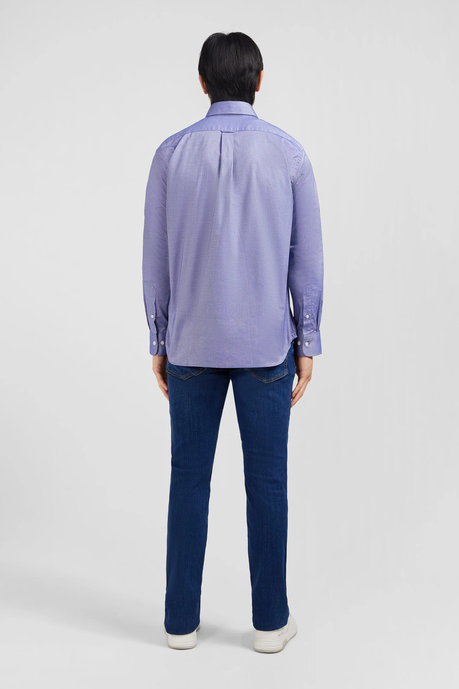 Chemise bleu marine unie en coton - Image 6
