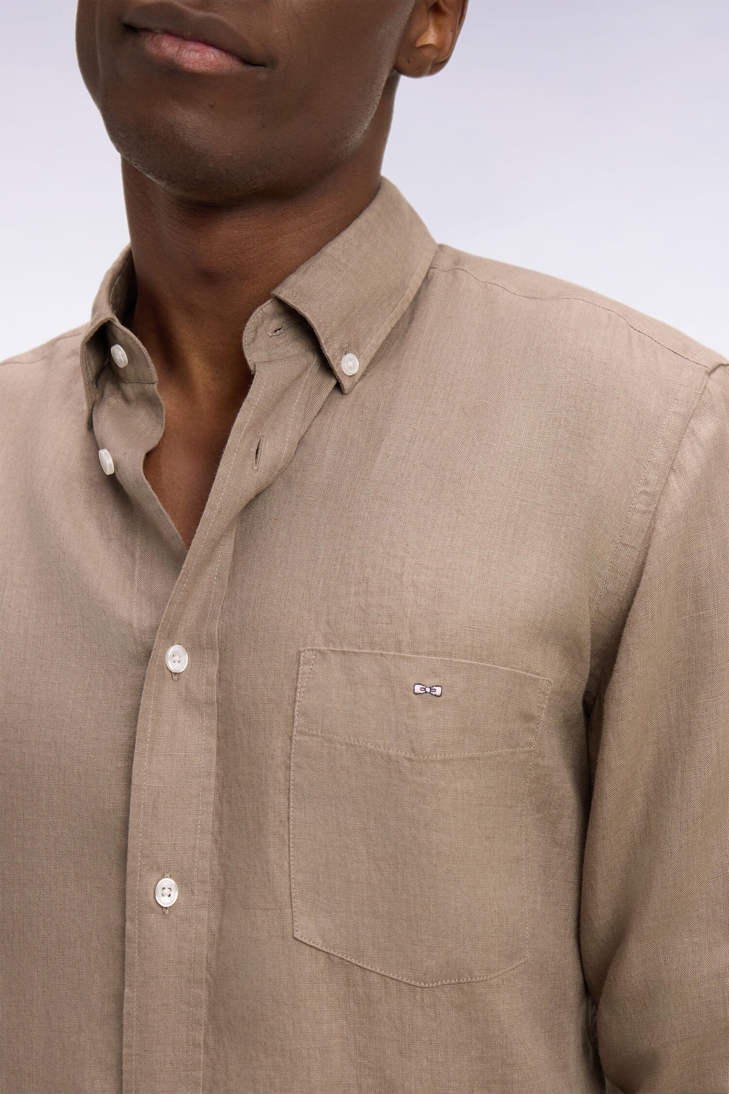 Chemise en lin beige coupe droite - Image 4