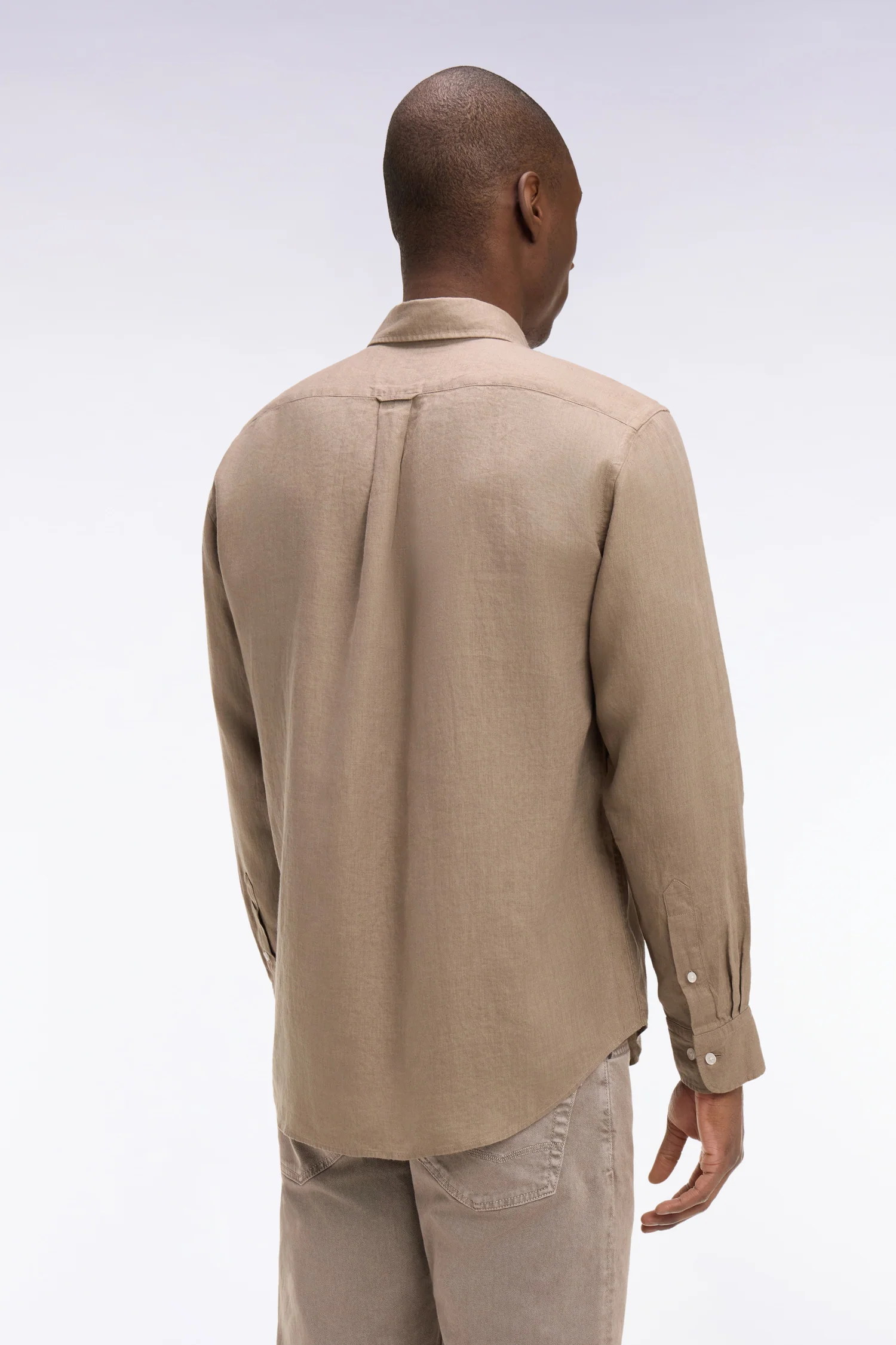 Chemise en lin beige coupe droite - Image 5