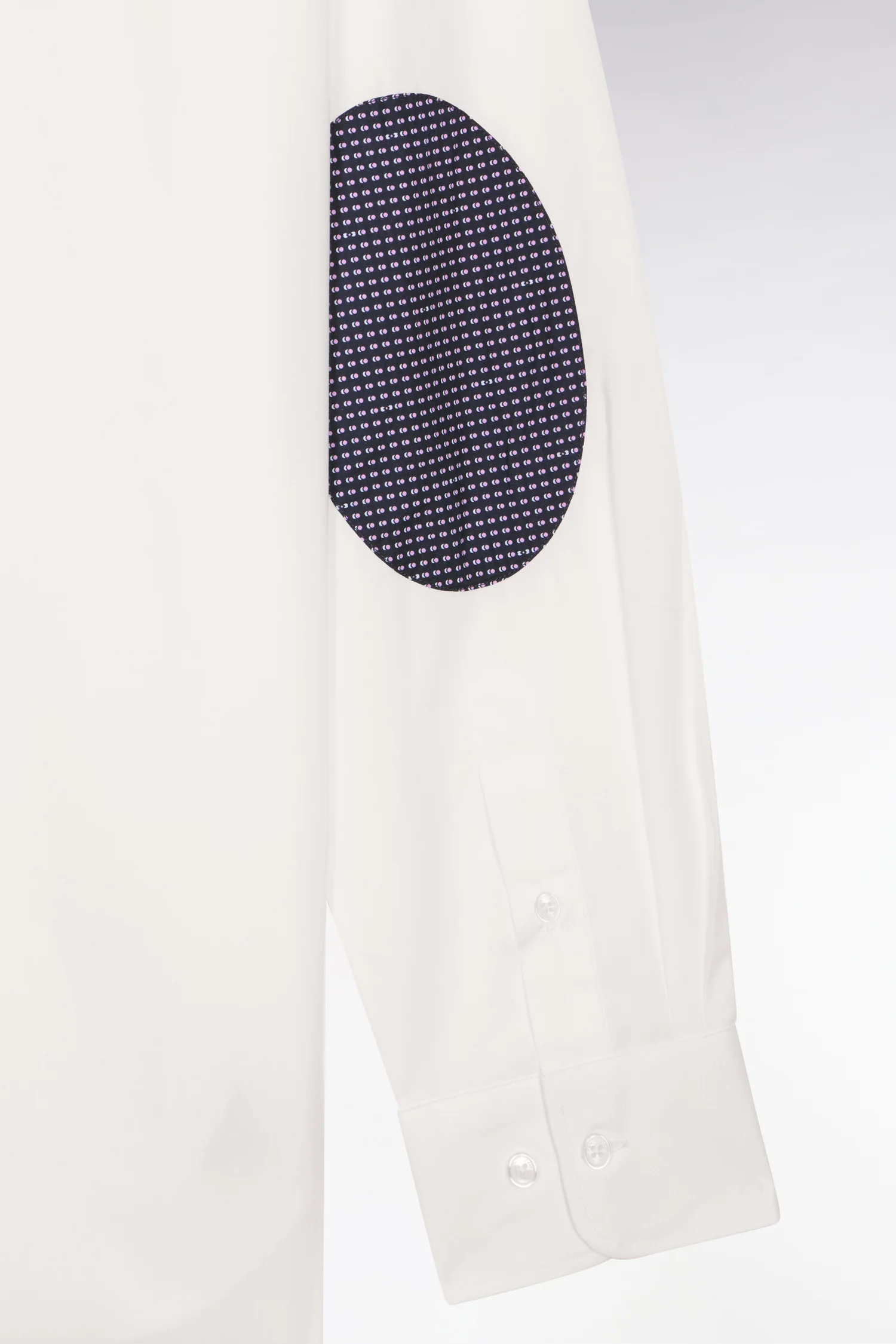 Chemise en coton blanc à coudières imprimées - Image 6