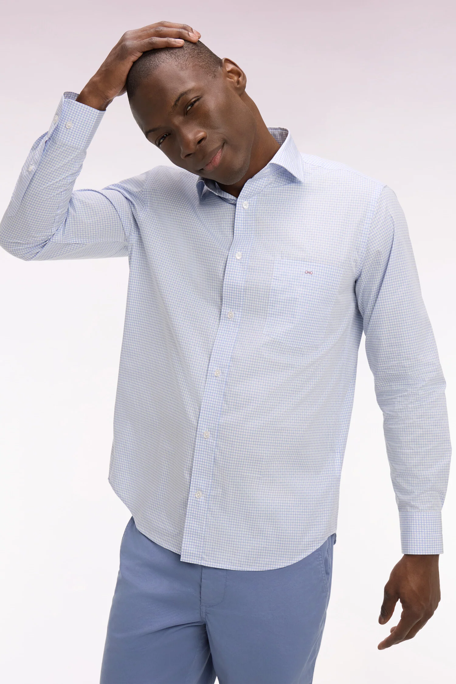 Chemise en coton dobby à carreaux ciel coupe regular