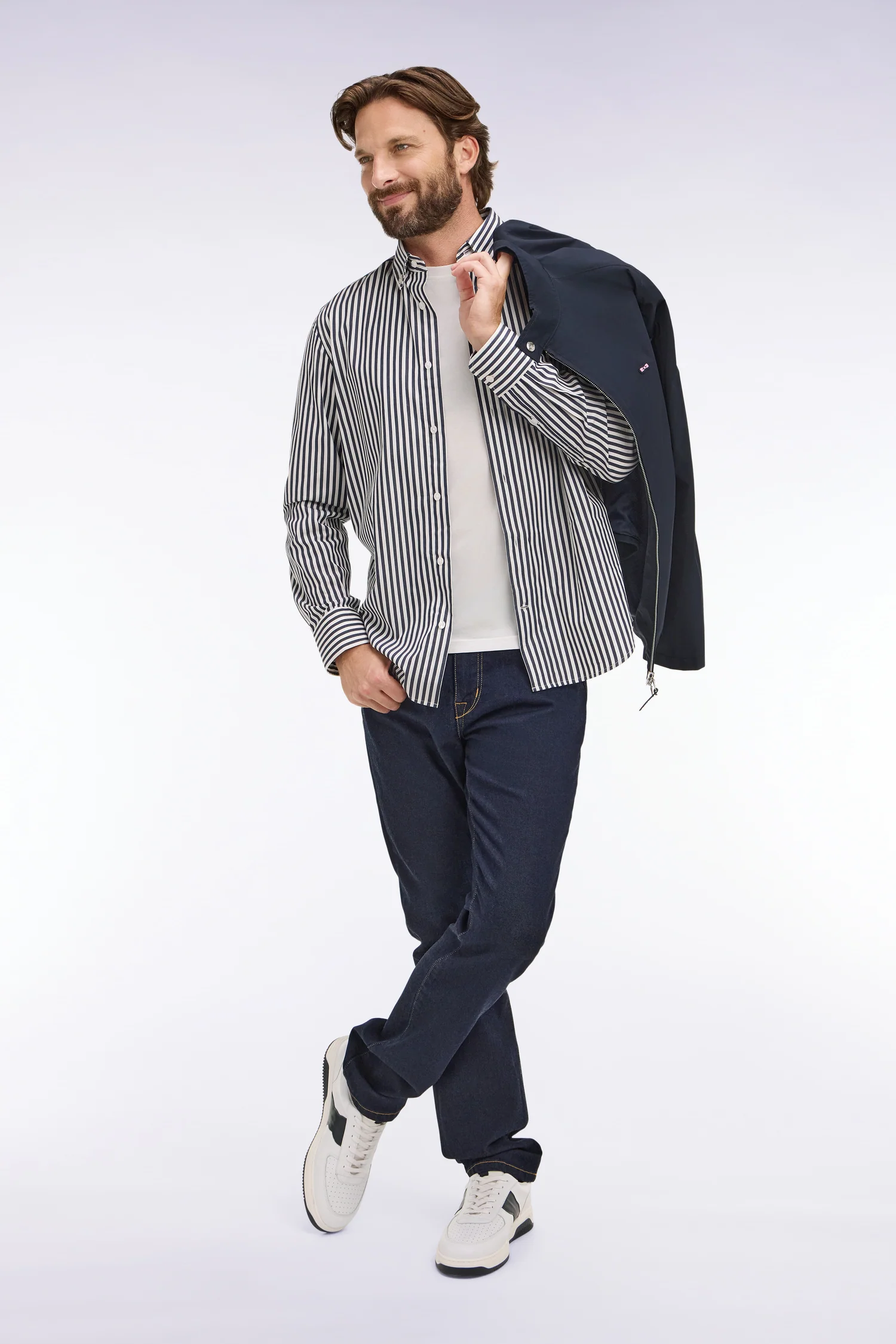 Chemise en coton marine à rayures bâtons