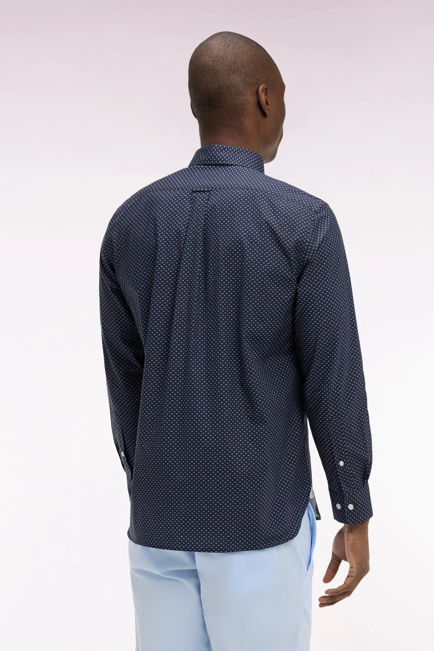 Chemise en popeline de coton bleu ciel à micromotifs coupe regular - Image 5