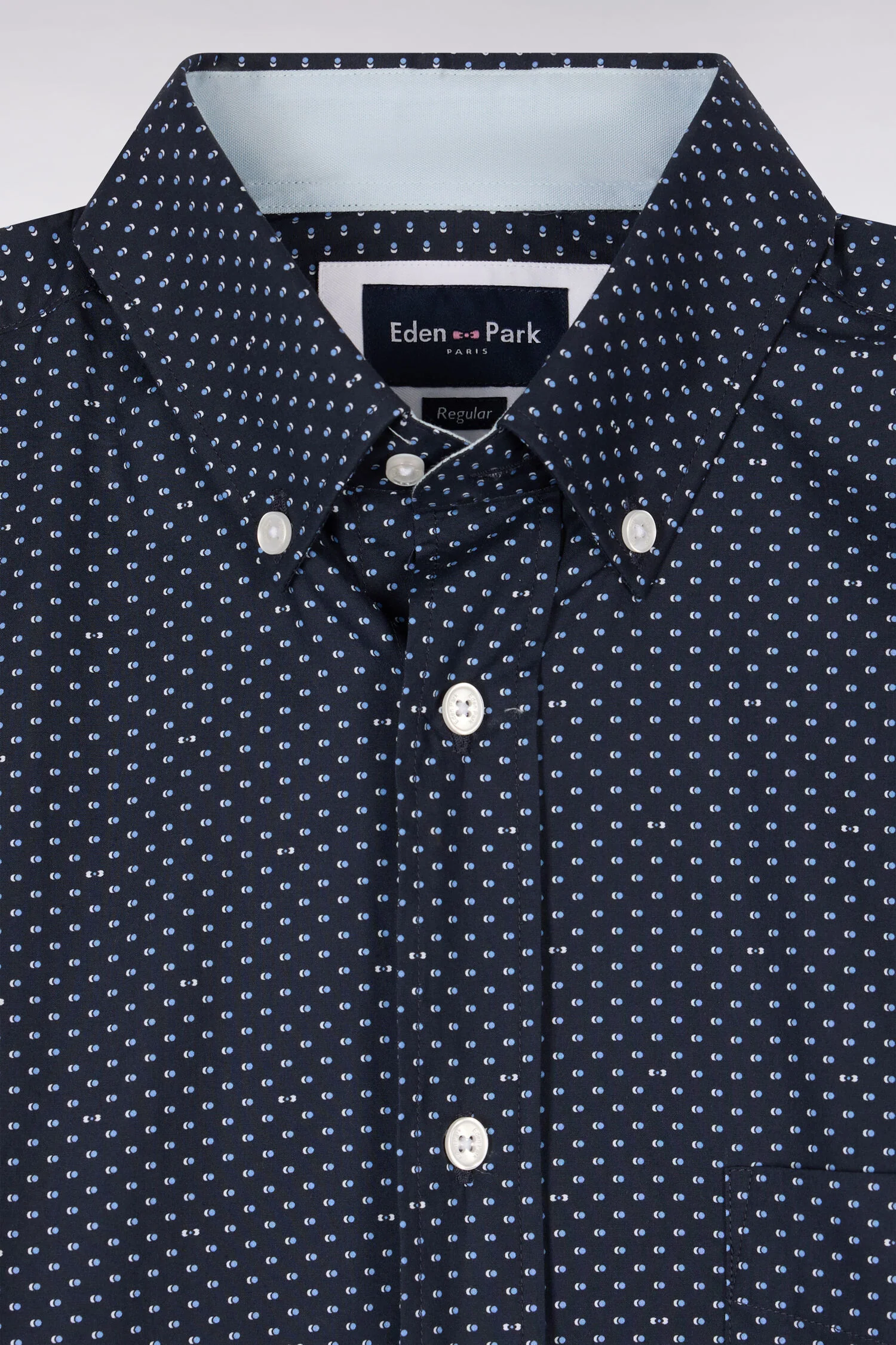 Chemise en popeline de coton bleu ciel à micromotifs coupe regular - Image 6