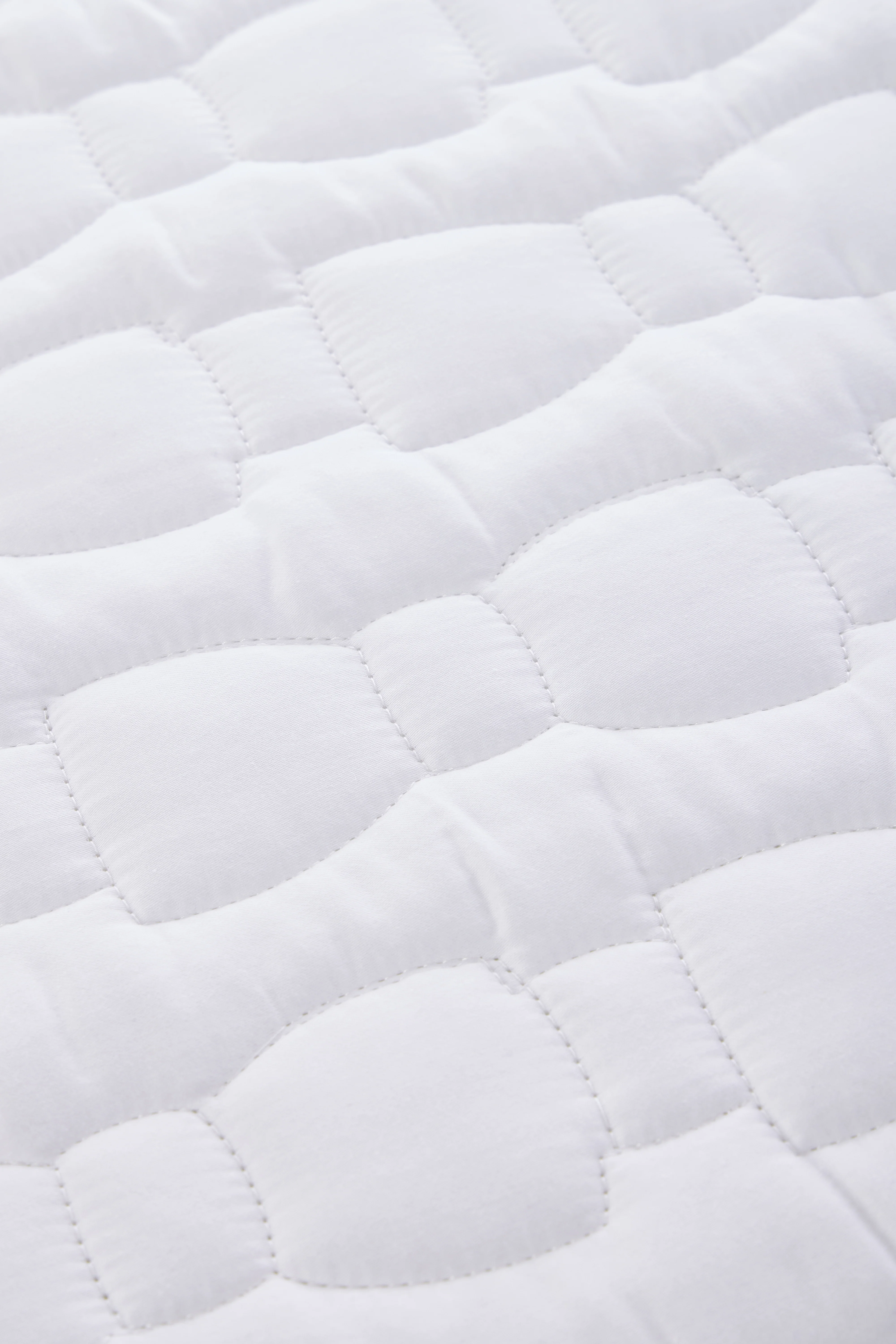 Dessus de lit en satin de coton blanc nœuds papillon matelassés - Image 2