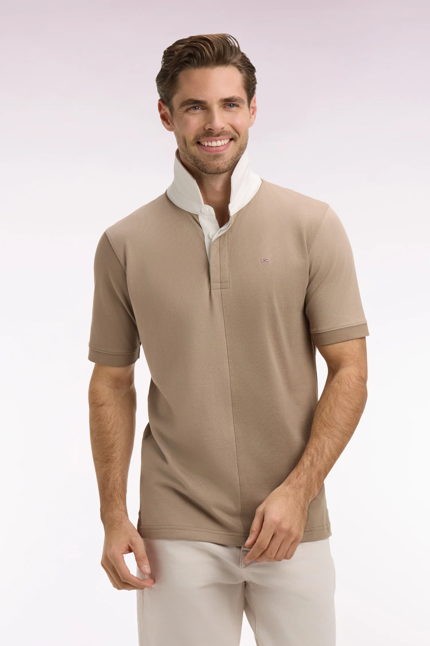 Maillot à manches courtes à découpes verticales en coton beige coupe regular - Image 3