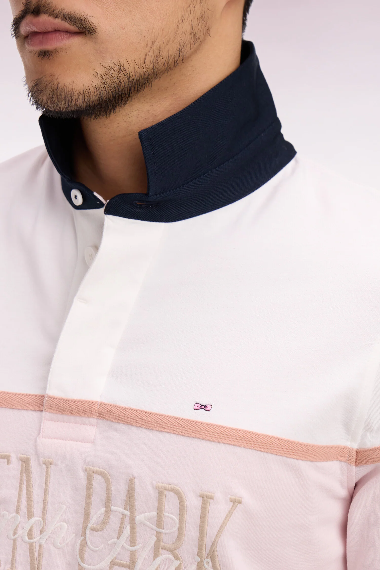 Maillot à manches longues écru et rose brodé - Image 4