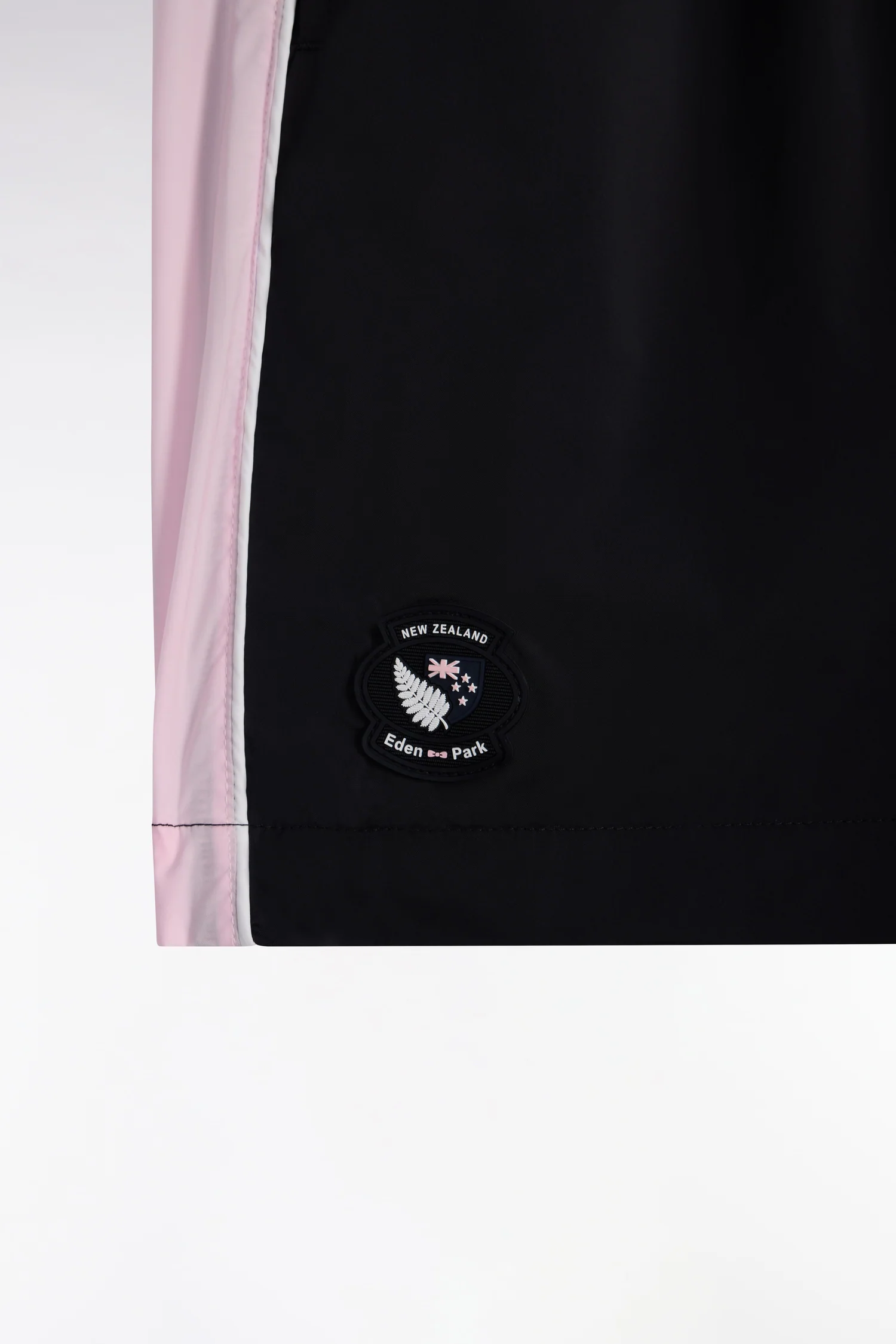 Maillot de bain Nouvelle Zélande noir et rose - Image 6