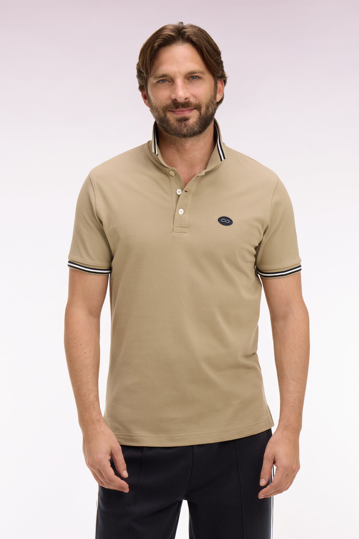 Polo à manches courtes en coton beige - Image 3