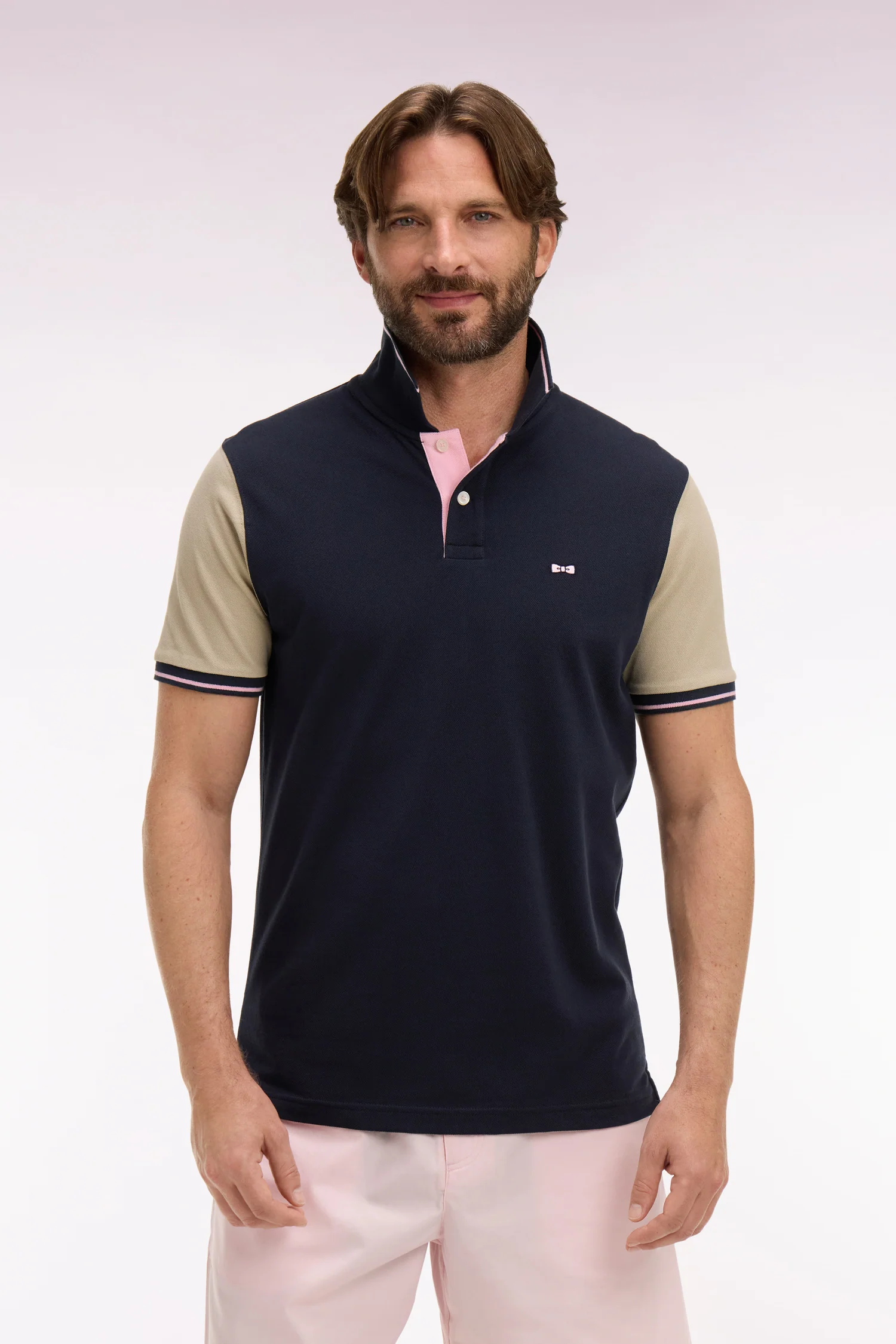 Polo à manches courtes en coton marine et beige - Image 3