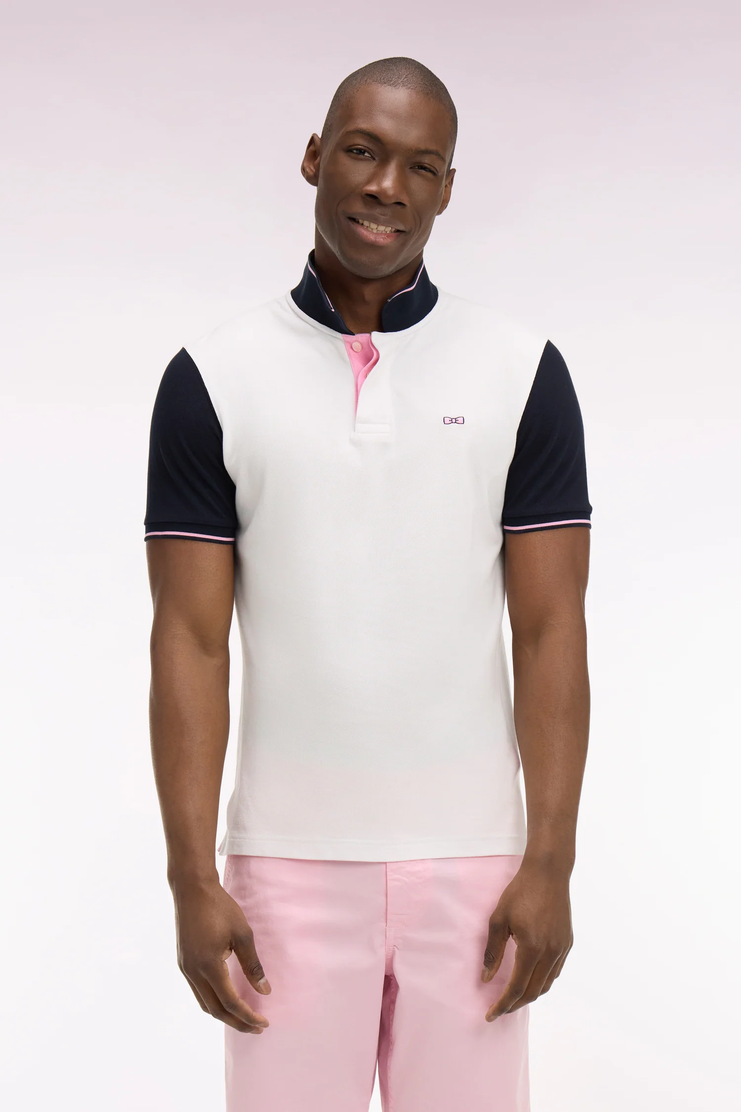Polo à manches courtes en piqué coton blanc broderie dos - Image 3
