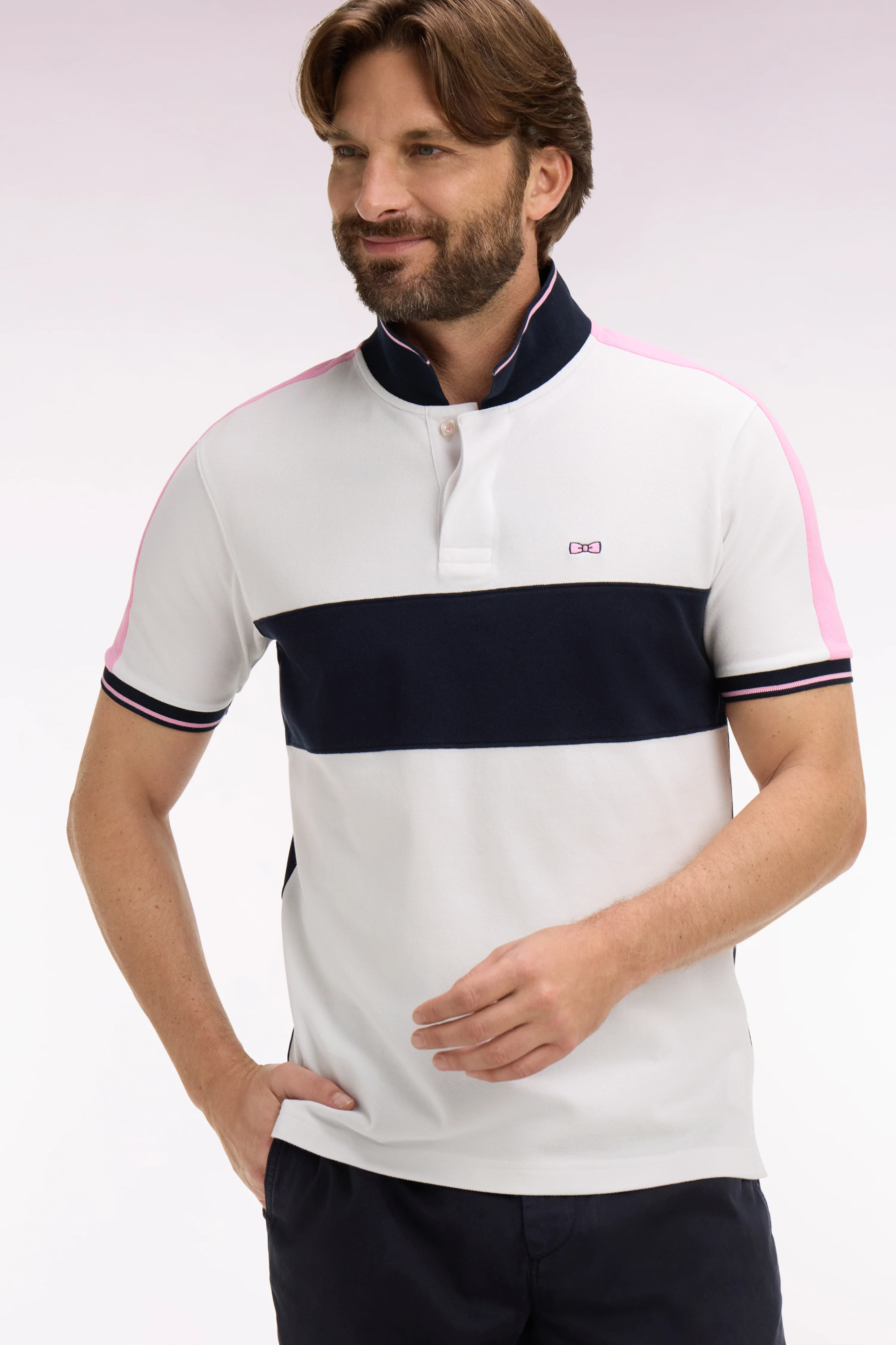 Polo à manches courtes en piqué coton blanc coupé cousu