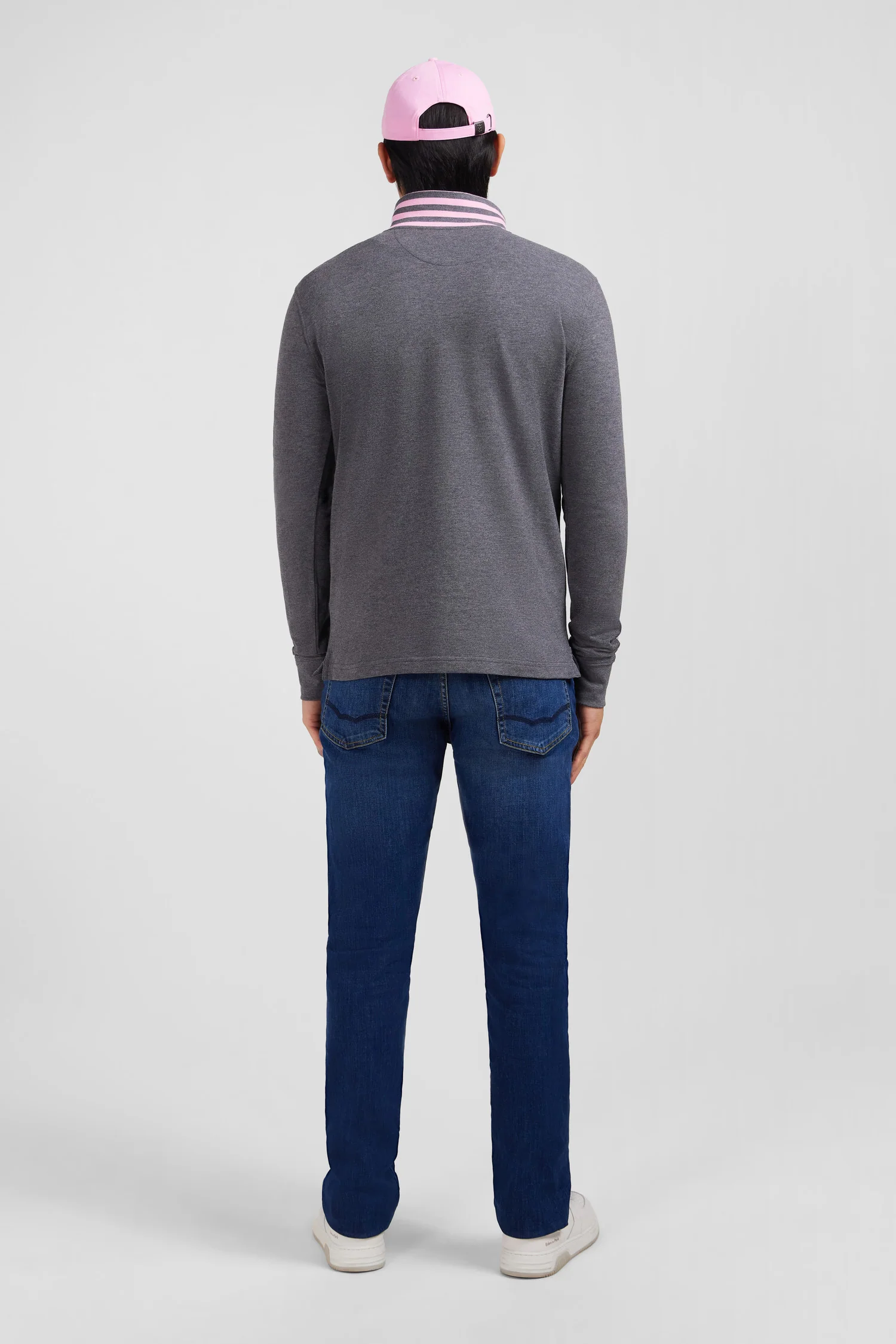 Polo manches longues gris en coton avec col contrasté - Image 6