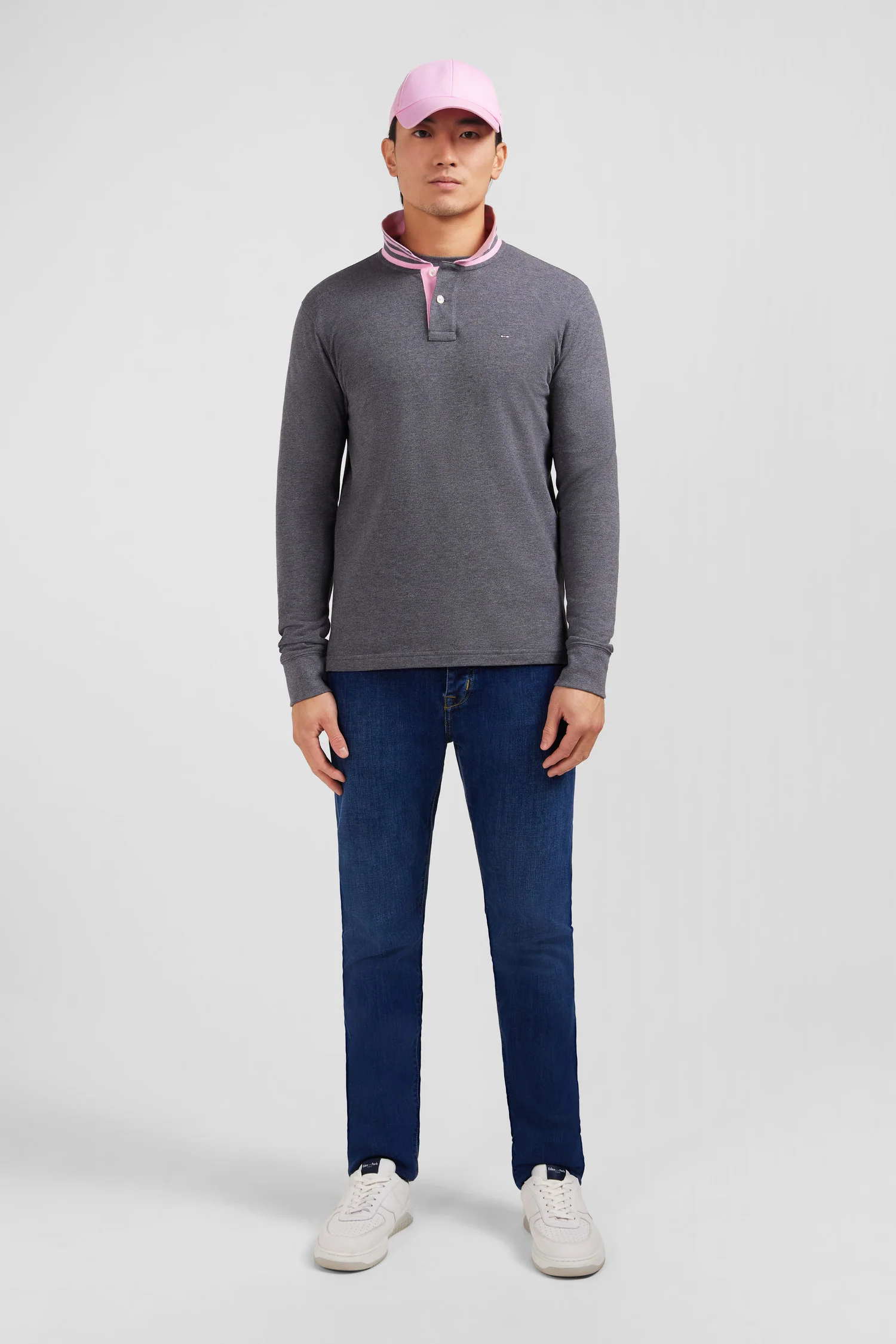 Polo manches longues gris en coton avec col contrasté - Image 7