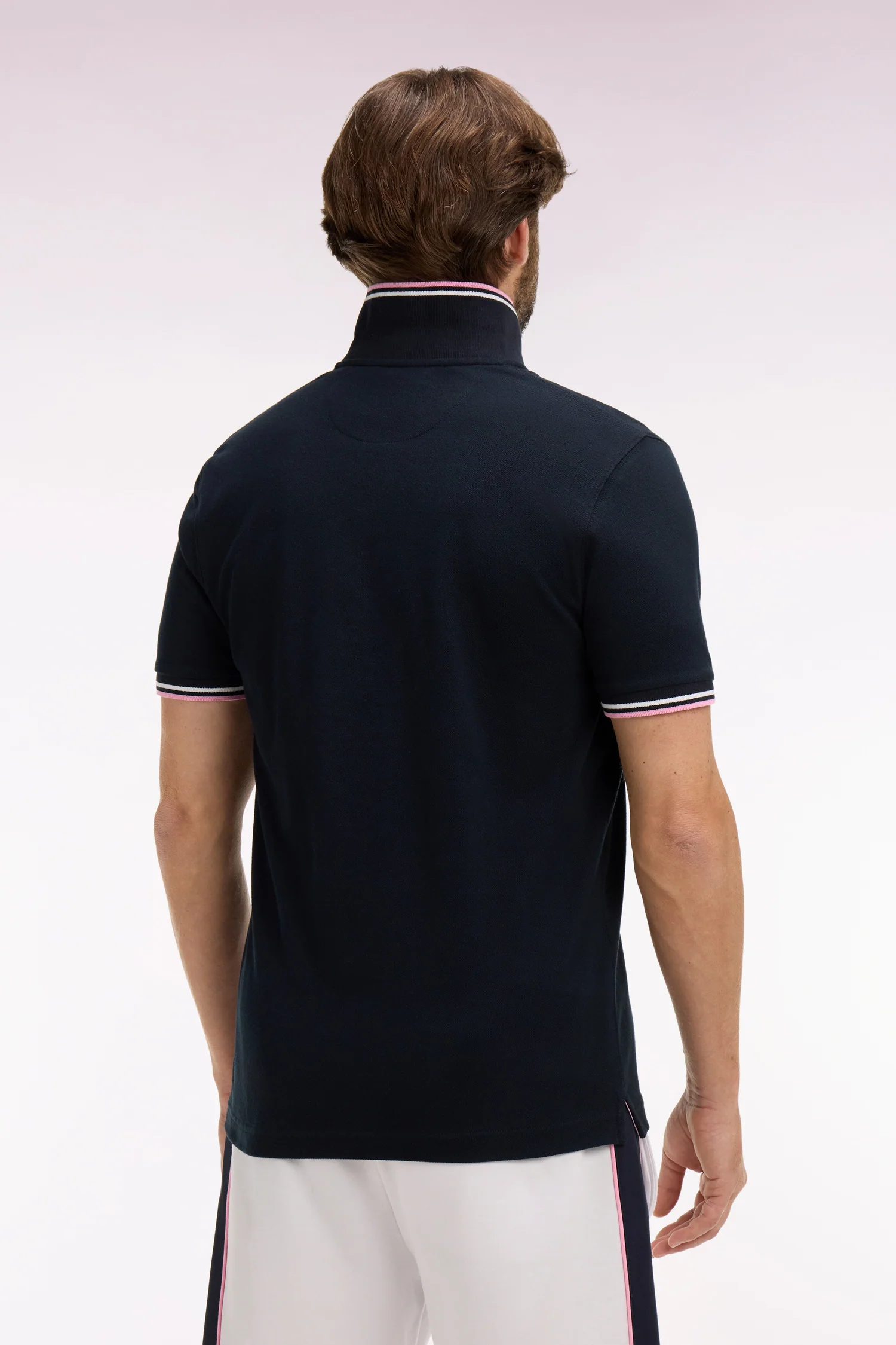 Polo manches courtes en coton marine détails rayés coupe regular - Image 5