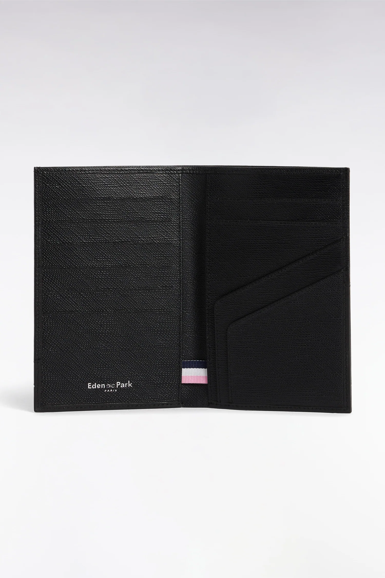 Portefeuille taille passeport bimatière en cuir noir