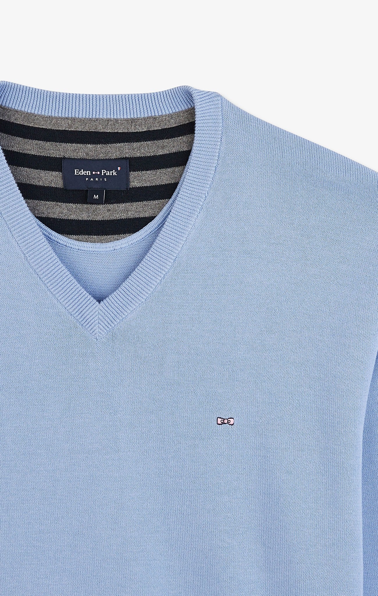 Pull bleu à col V en coton - Image 8