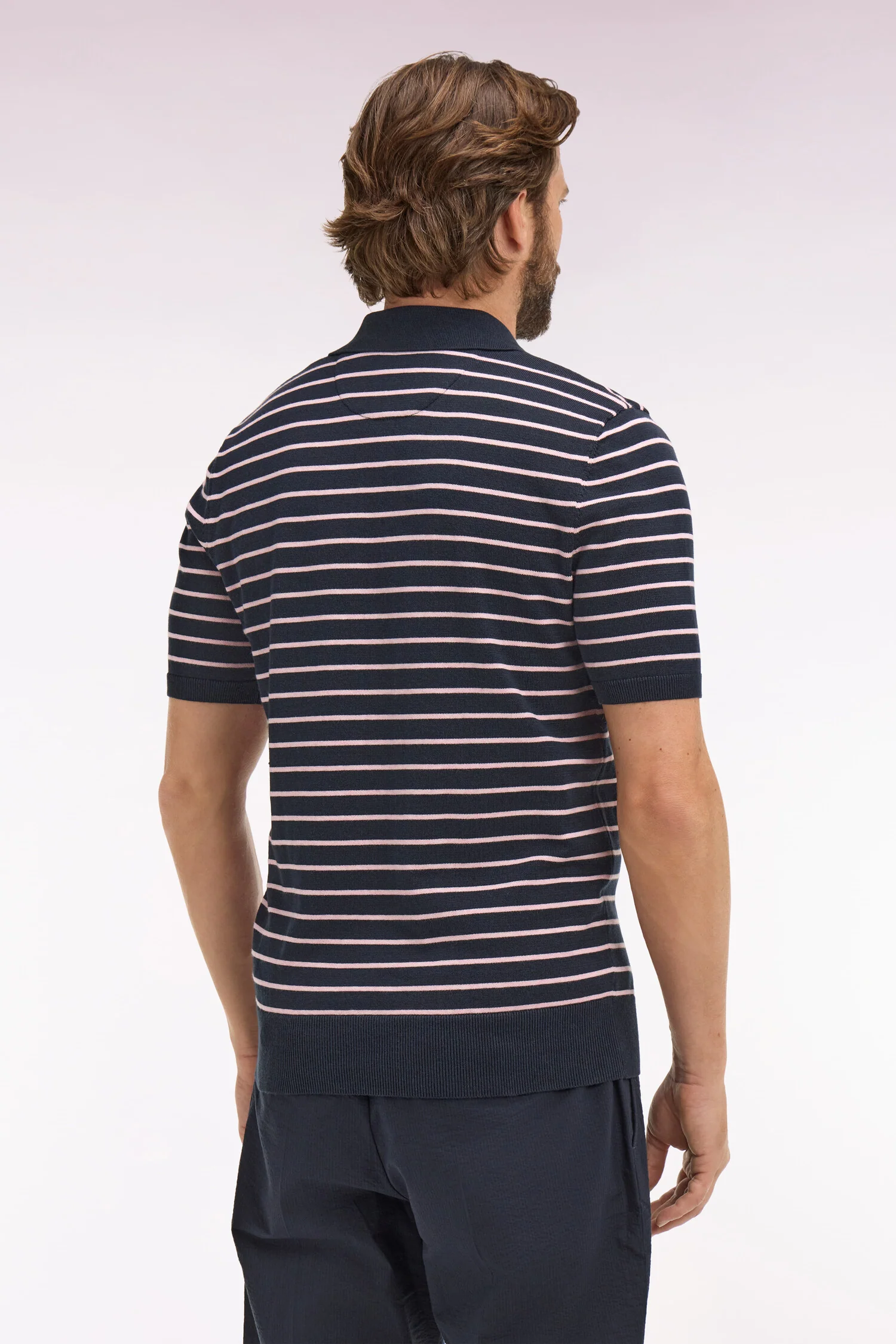 Pull manches courtes à col polo en coton marine rayé - Image 5