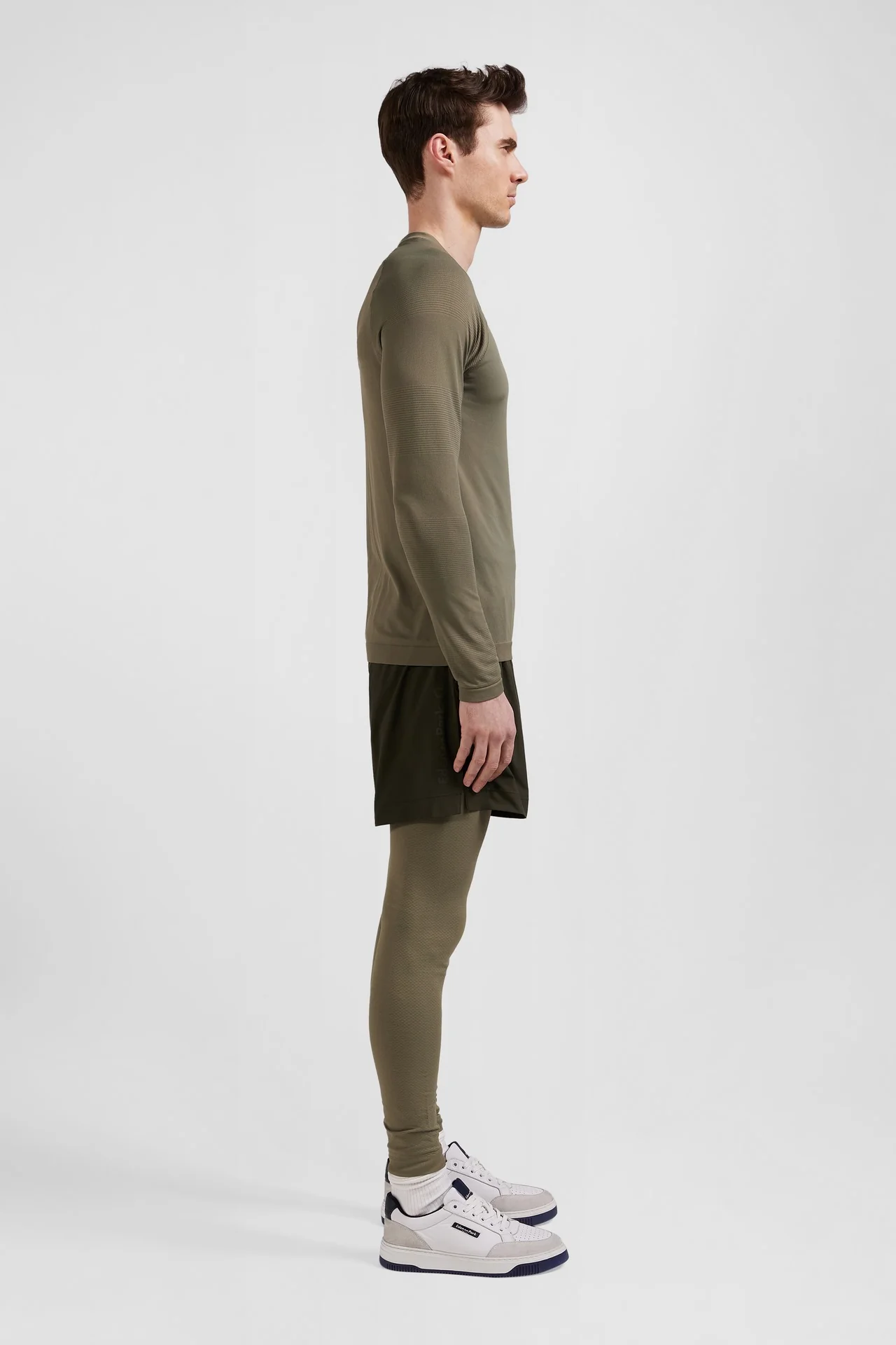 Short de sport kaki - Image 3