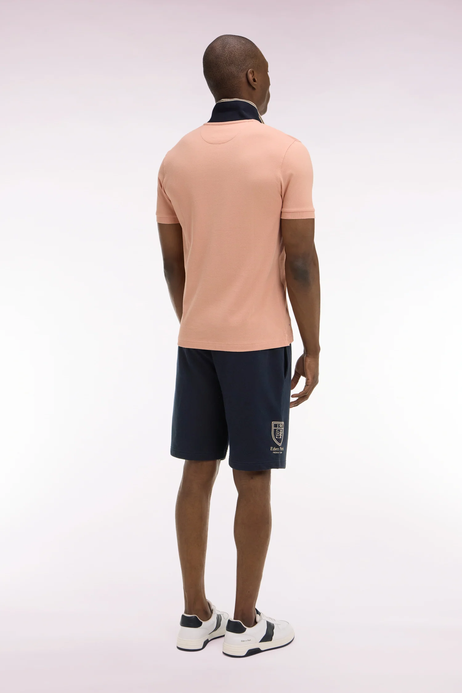 Short en molleton coton marine écusson brodé - Image 5