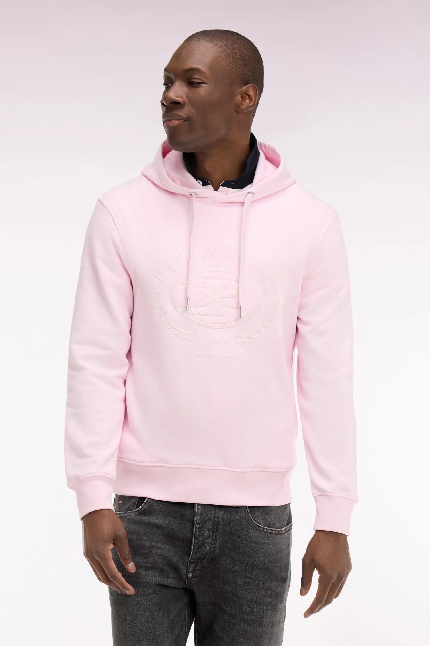 Sweatshirt à capuche brodé rose - Image 3