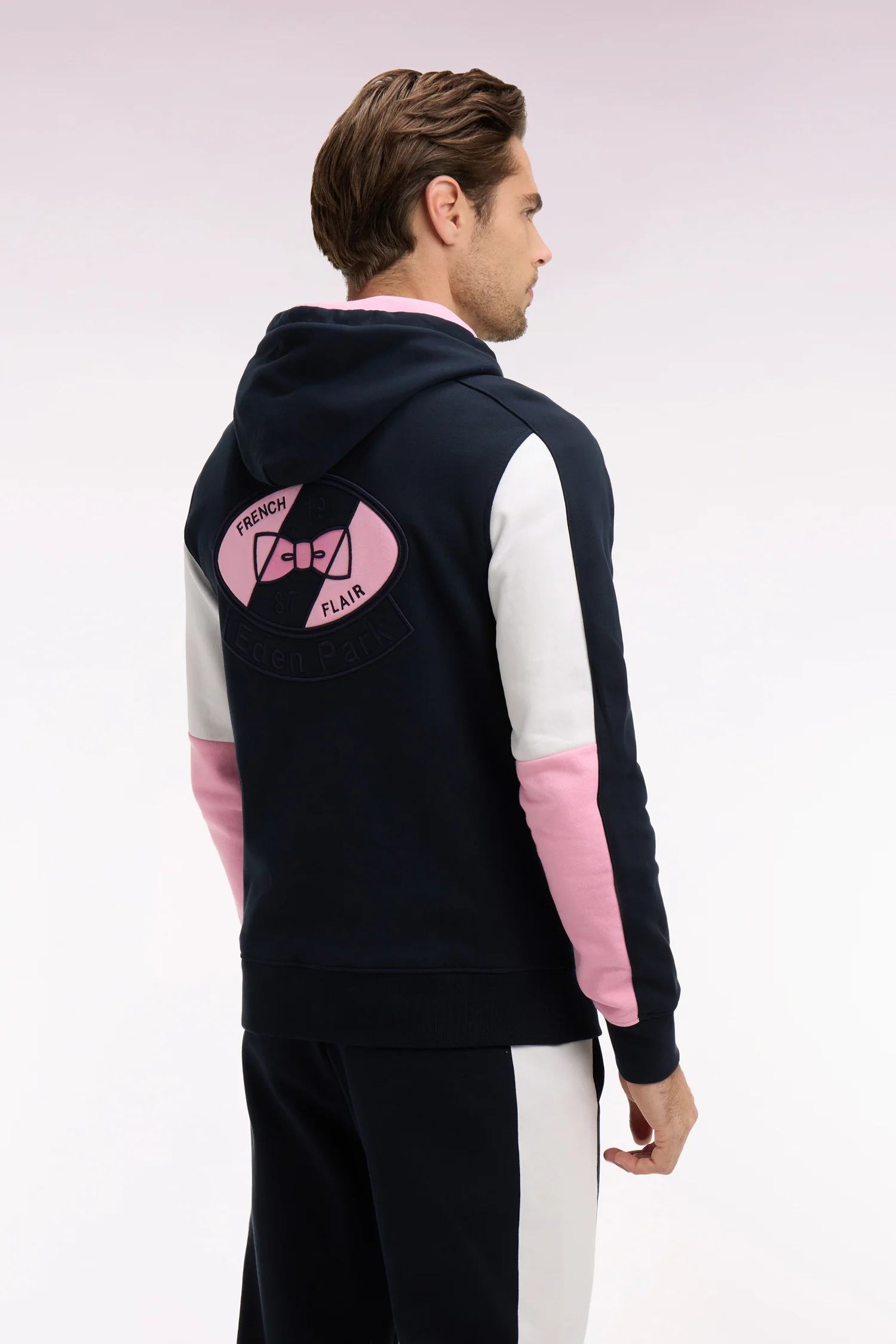 Sweatshirt à capuche en coton marine broderie dos - Image 5