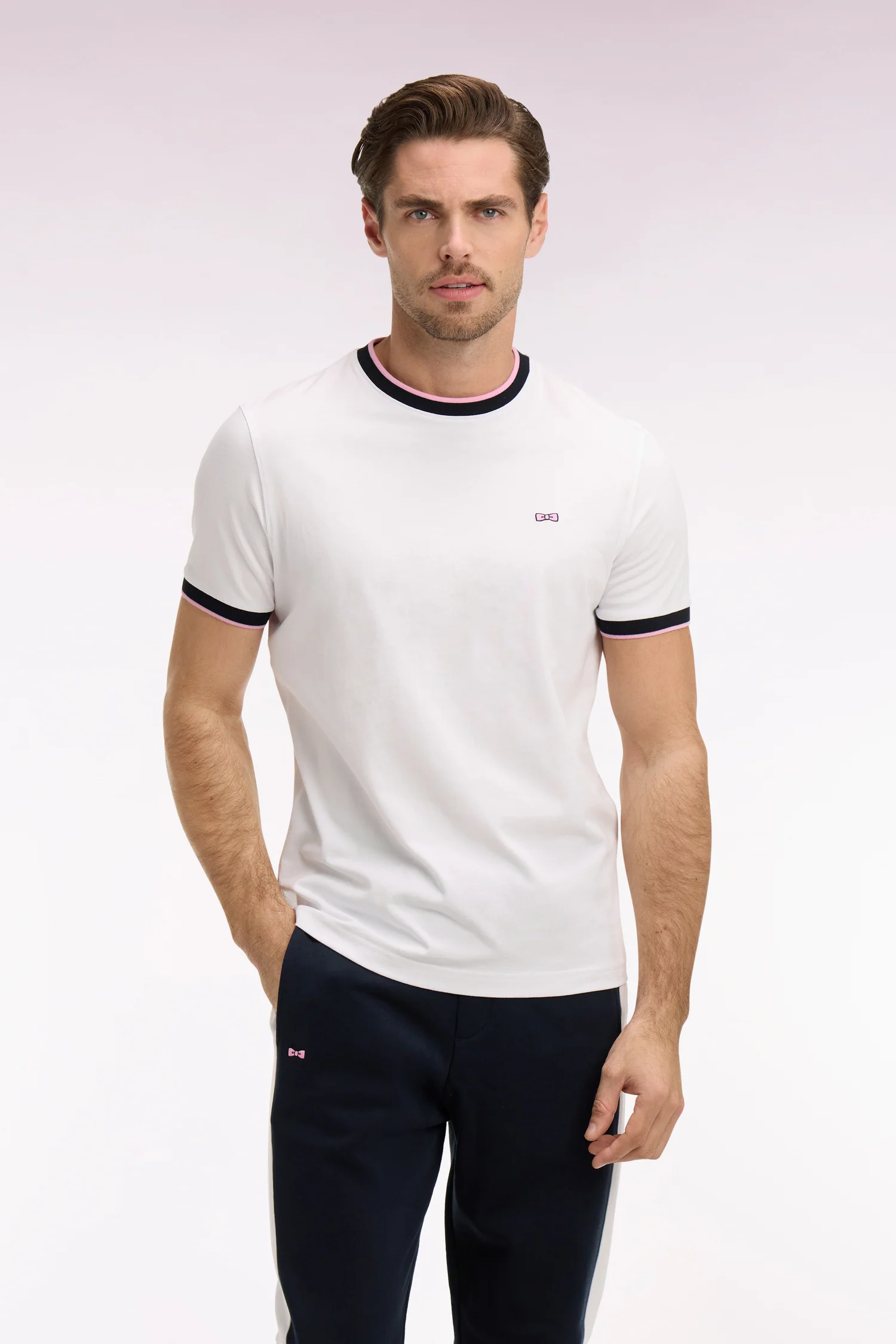 T-shirt à manches courtes en coton blanc brodé coupe regular - Image 3