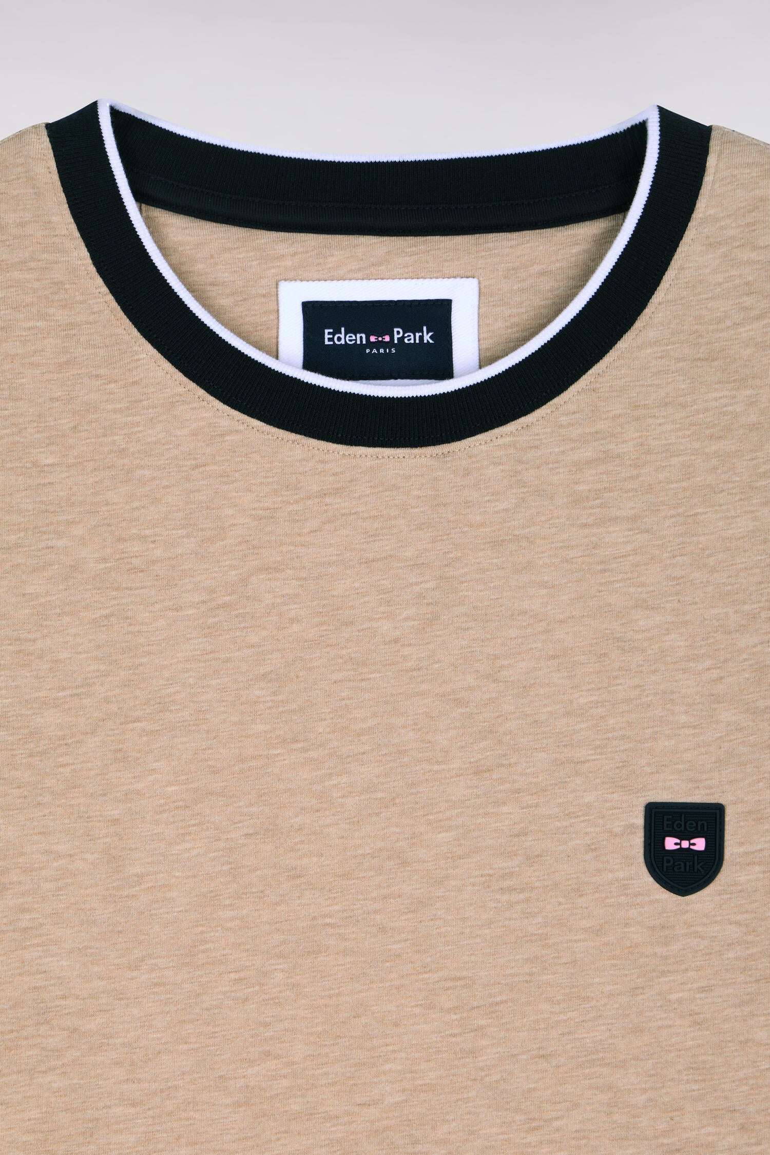 T-shirt à manches courtes en coton stretch beige à découpes coupe slim - Image 6