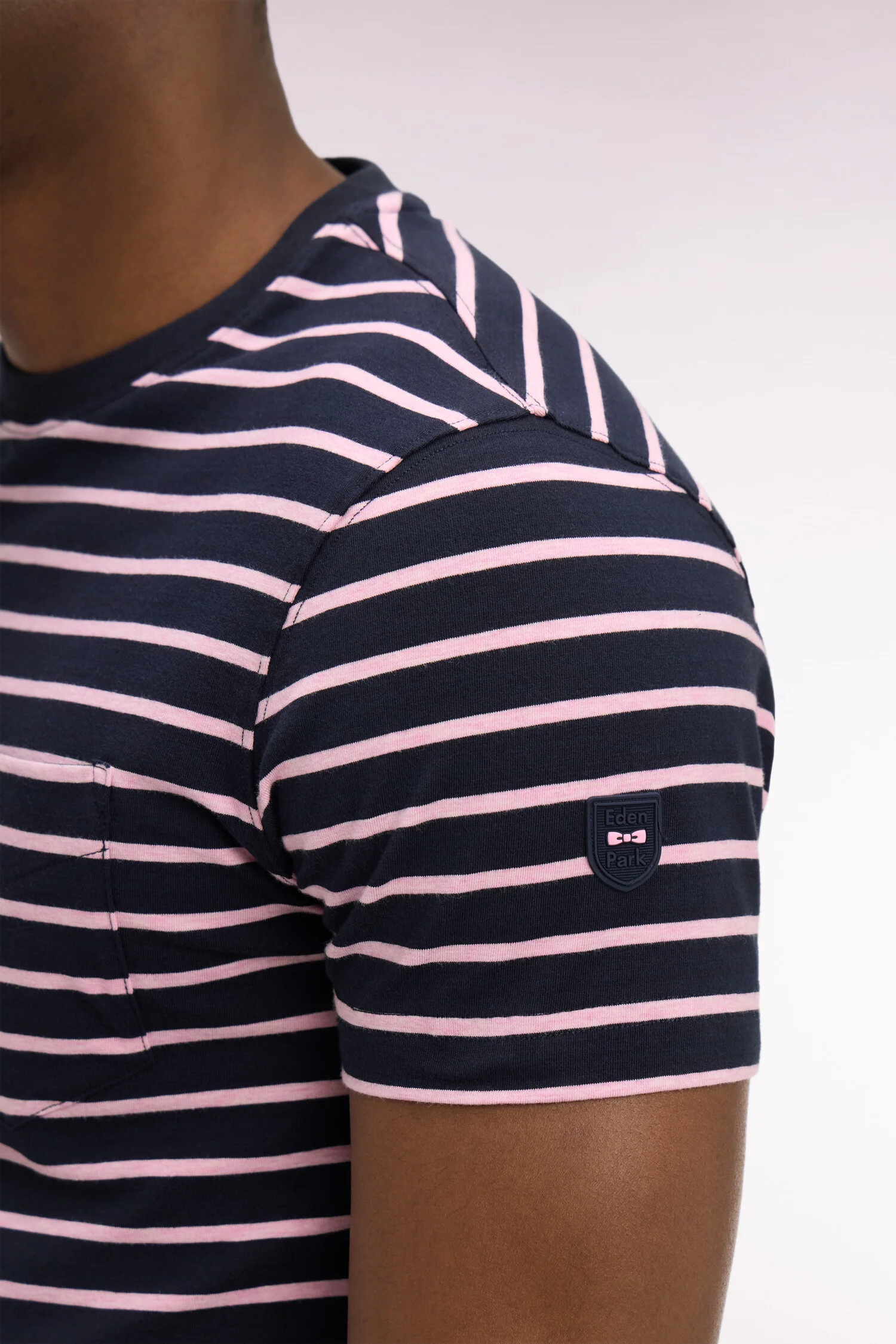 T-shirt à manches courtes en coton stretch rayé marine coupe slim - Image 4