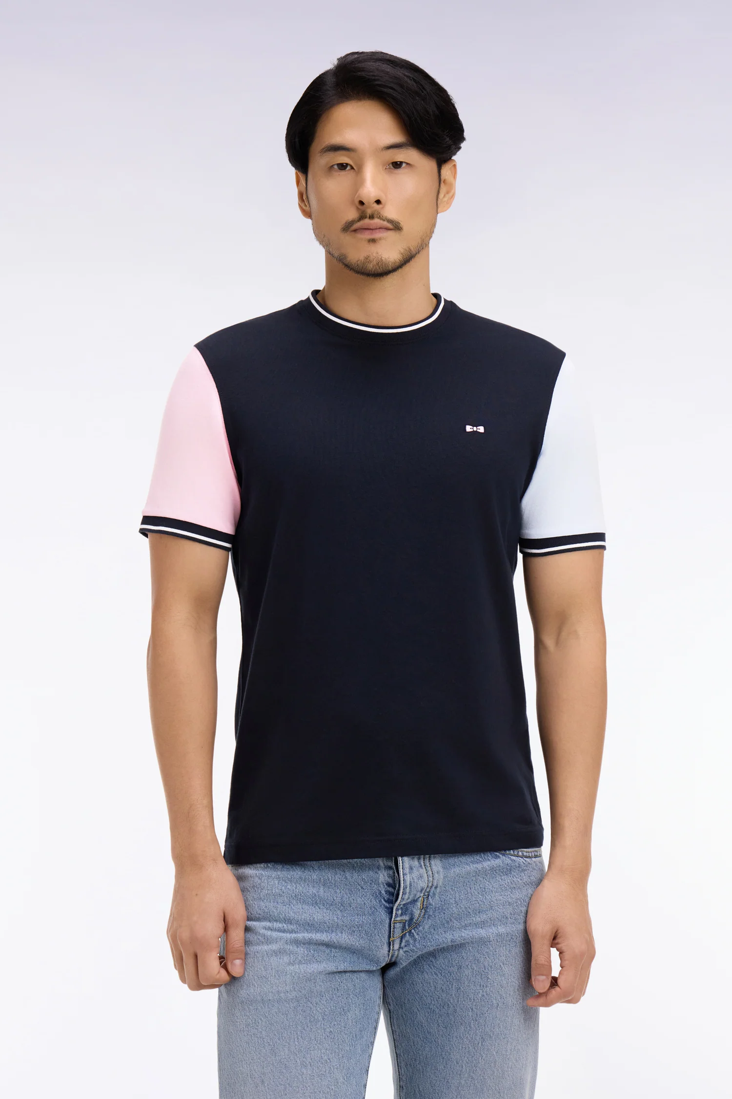 T-shirt à manches courtes en coton tricolore brodé coupe regular - Image 3