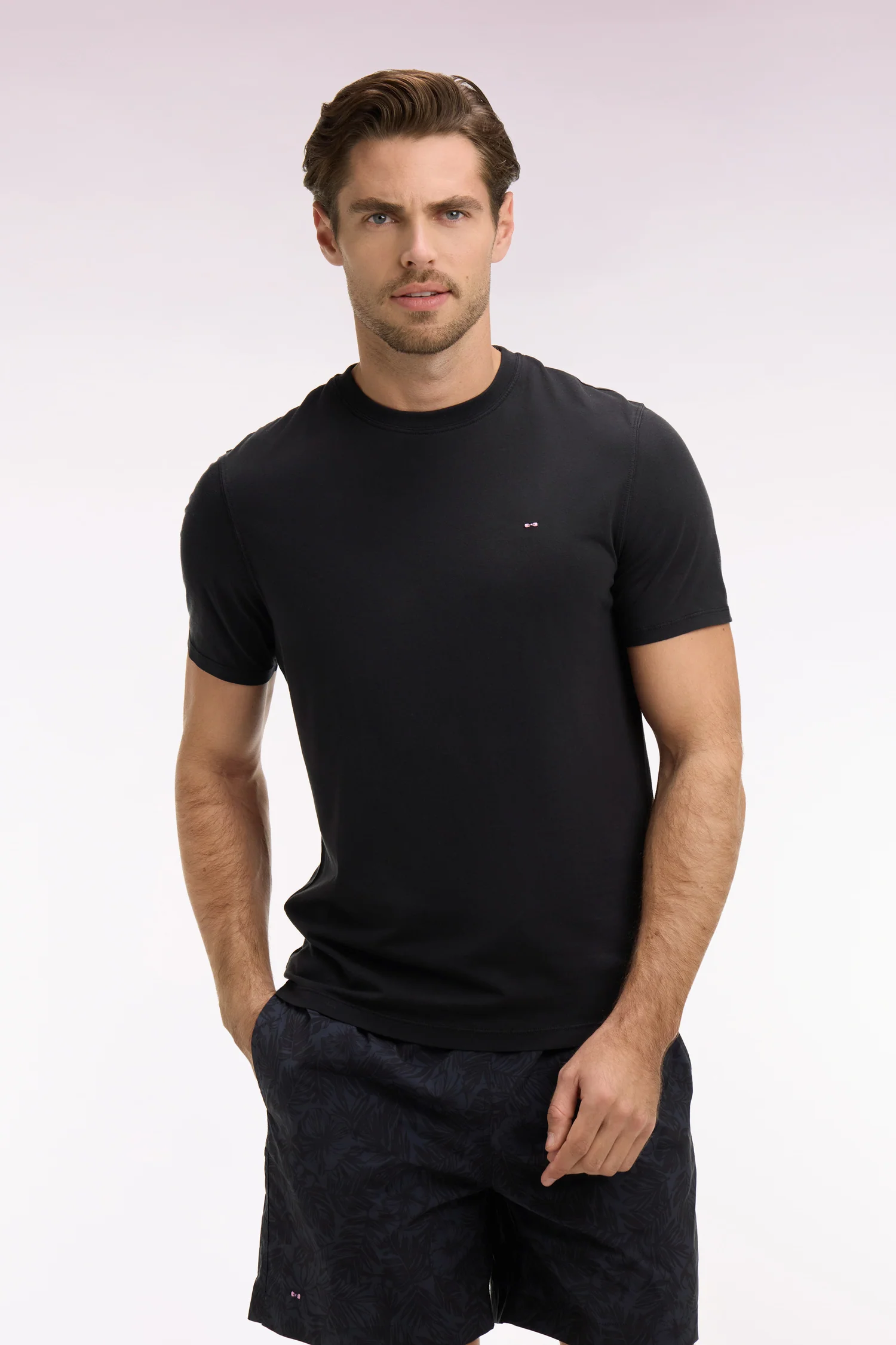 T-shirt à manches courtes en lyocell et coton noir coupe regular - Image 3