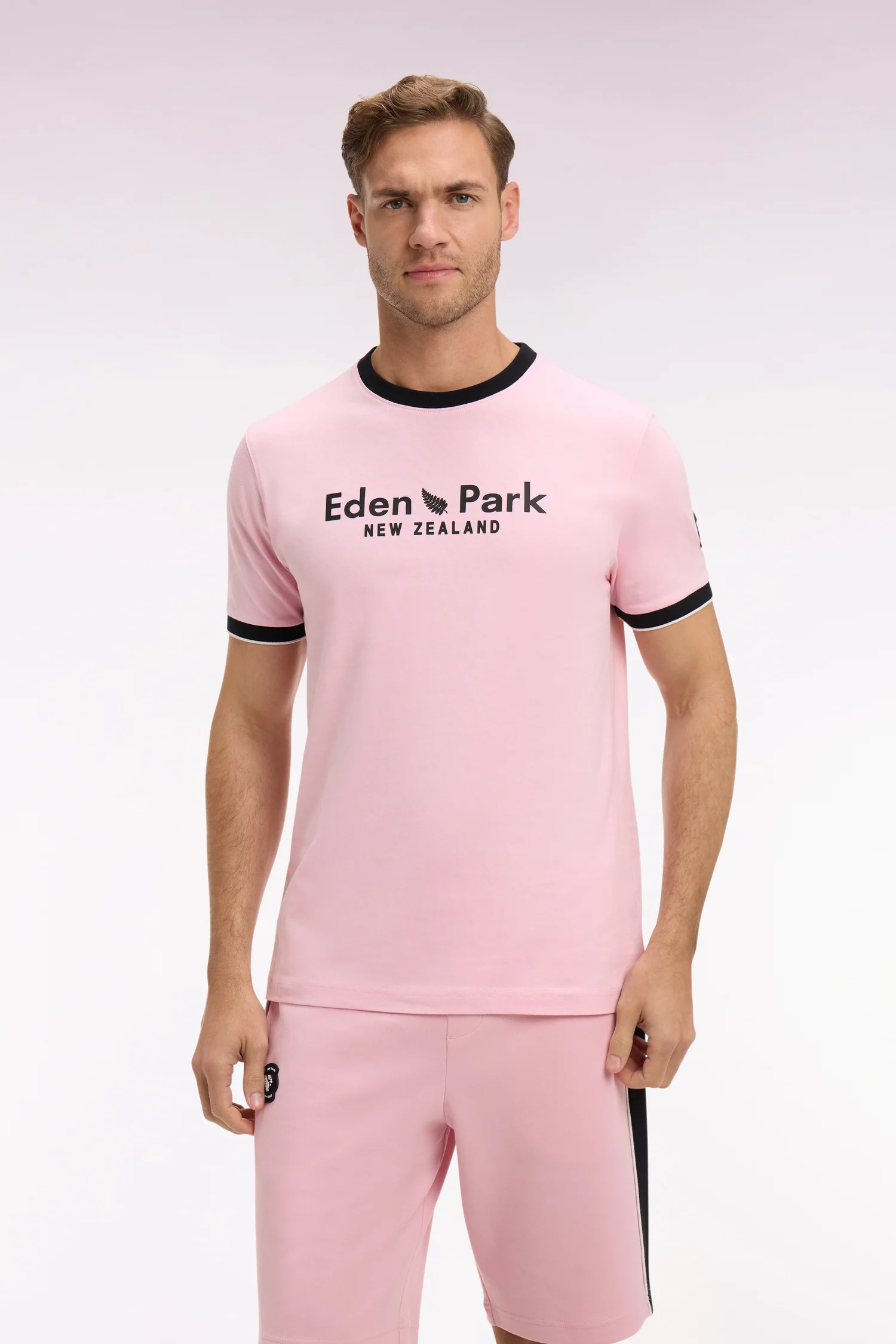 T-shirt à manches courtes New Zealand en coton rose coupe regular - Image 3
