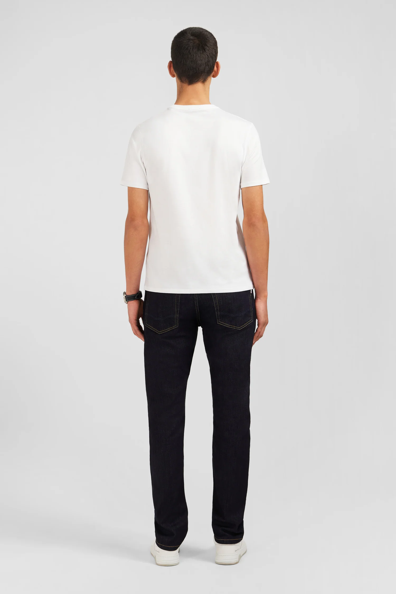 T-shirt blanc col rond à manches courtes - Image 6